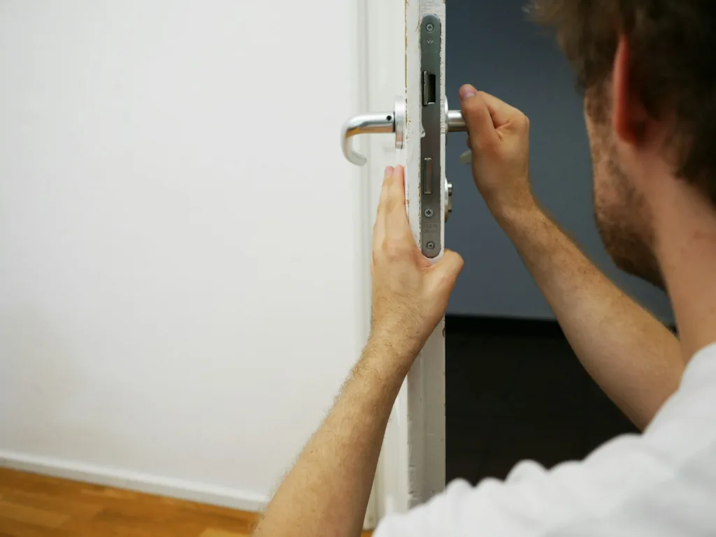 Local SEO for Locksmiths in Romford | Unlock More Customers with a Website